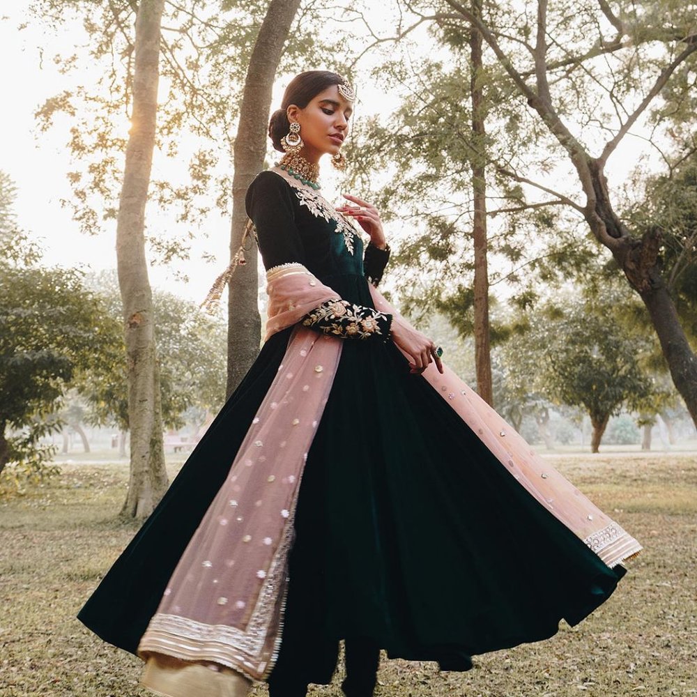 NWOT Navy Velvet Pakistani Anarkali Suit - ZARLASHTA STYLE - Faiza Saqlain